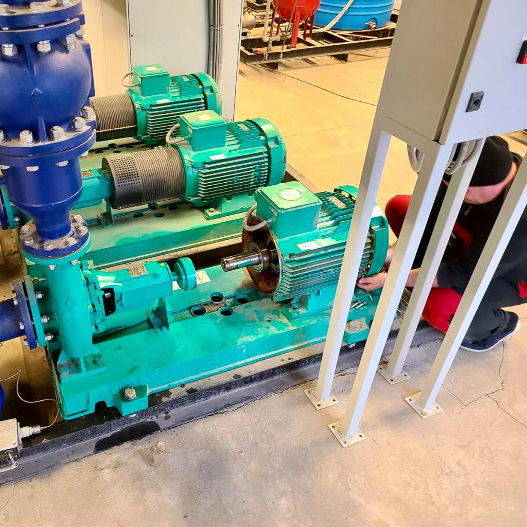 Центровка (юстировка) валов консольных насосов Grundfos, Wilo, Dab, KSB Одесса Центровка (юстировка) валов консольных насосов Grundfos, Wilo, Dab, KSB Одесса